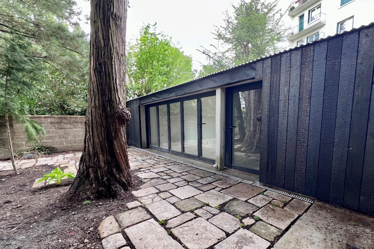 Interphases - MAISON C:H 44_5910