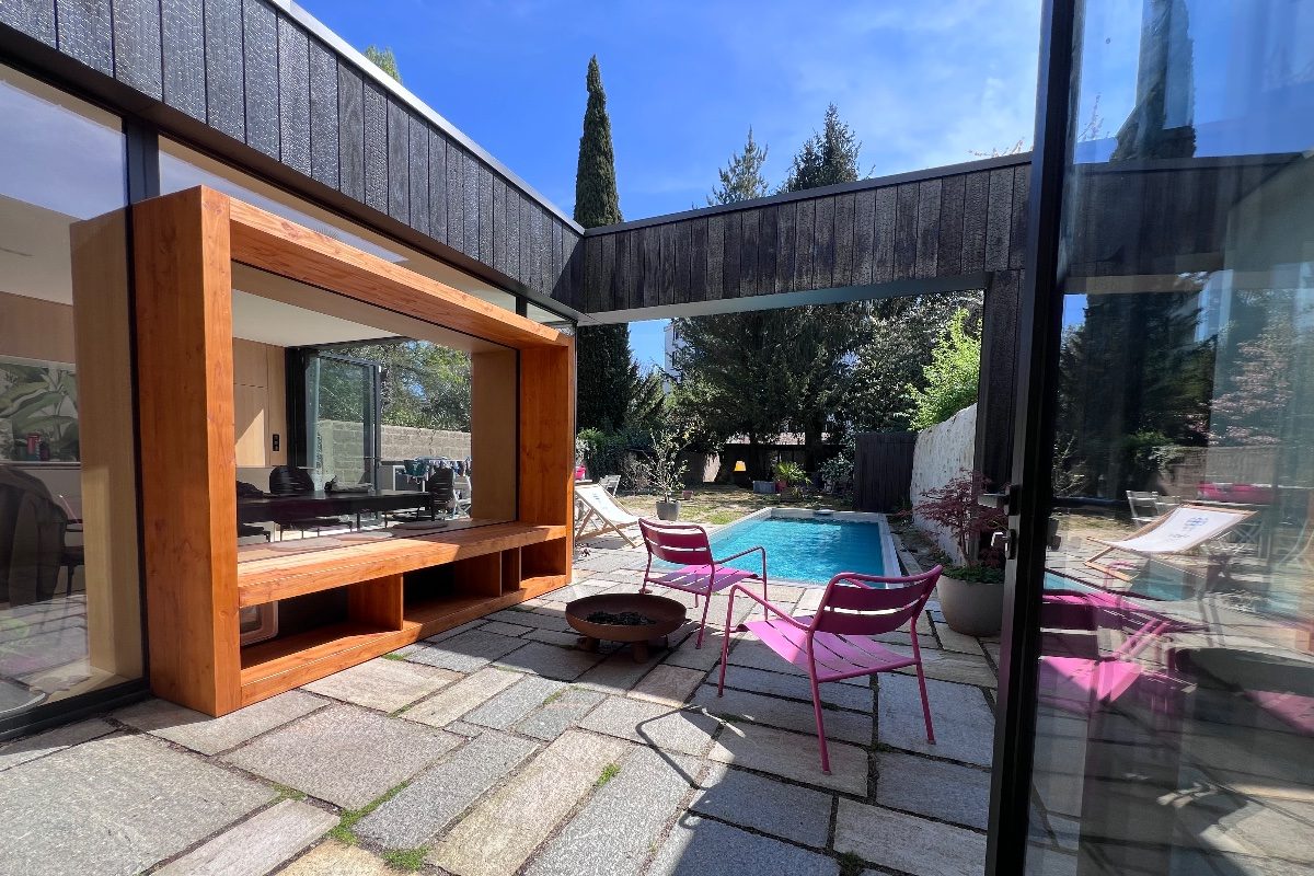 Interphases - MAISON C:H 44_9592