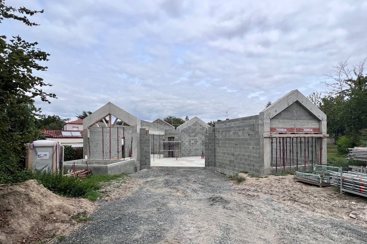 Interphases - MAISON M Clisson 44_2012